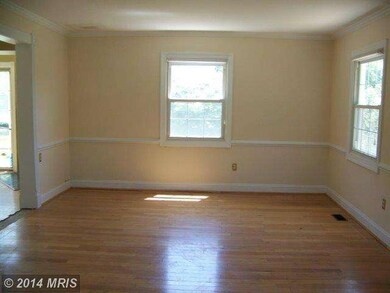 12701 Clearfield Dr, Bowie, MD 20715 - photo 3