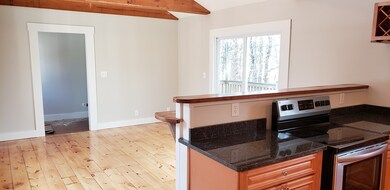 6 Russell Ave, Ashburnham, MA 01430 - photo 2