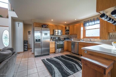 1707 N Crest View Dr, La Porte, IN 46350 - photo 5