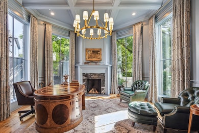 2116 Looscan Ln, Houston, TX 77019 - photo 3