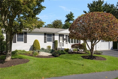 40 Quail Hollow Rd, Cranston, RI 02920 - photo 2