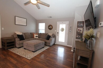 307 Crossfield Dr, Mount Washington, KY 40047 - photo 6