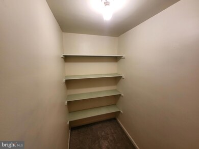 649 N Warren St unit 2ND FLOOR, Orwigsburg, PA 17961 - photo 6