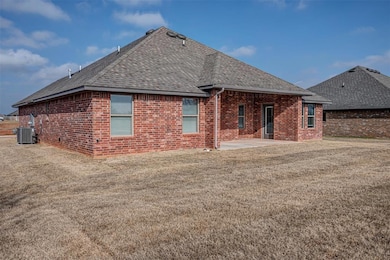 2028 W Crossbow Way, Mustang, OK 73064 - photo 4