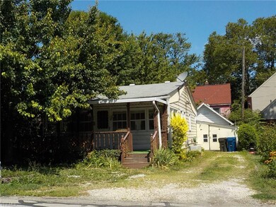 4381 E Lake Rd, Sheffield Lake, OH 44054 - photo 3