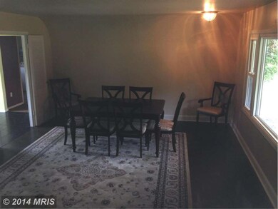 12419 Kemmerton Ln, Bowie, MD 20715 - photo 5