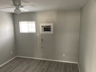 6910 Weston St unit 3, Houston, TX 77021 - photo 6