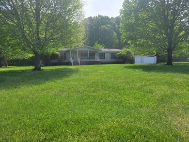 549 Thacker Rd, Manchester, TN 37355 - photo 2