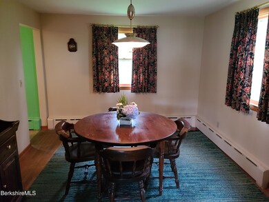 4 Glendale Dr, Adams, MA 01220 - photo 5