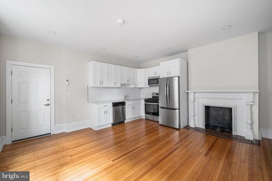 2309 Green St unit 2R, Philadelphia, PA 19130 - photo 2