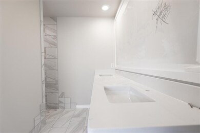 917 Damask Dr, Edmond, OK 73034 - photo 7