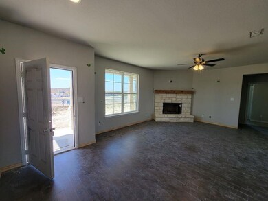 134 Brae Ct, Decatur, TX 76234 - photo 3