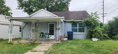 1502 Elm St, Cambridge, OH 43725 - photo 2