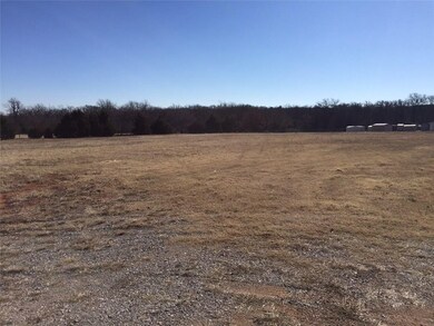 12617 S Mcloud Rd, McLoud, OK 74851 - photo 4