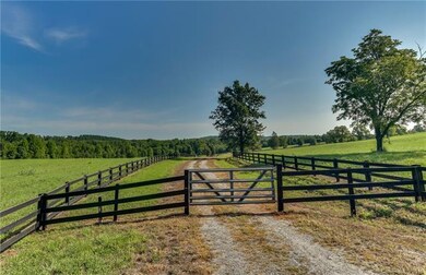 Gravel drive in to property.
