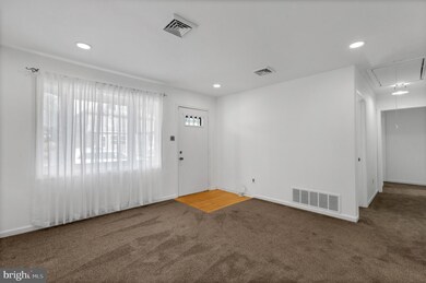 152 Mc Corkell Ave, Paulsboro, NJ 08066 - photo 6