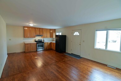 1707 Jethro Ave, Zion, IL 60099 - photo 3