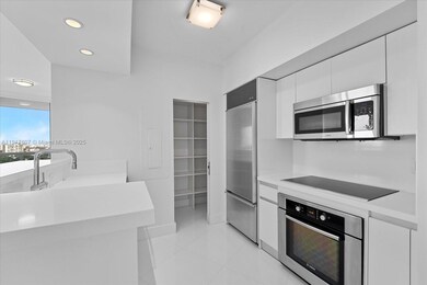 Bristol Tower unit 1606, Miami, FL 33129 - photo 6