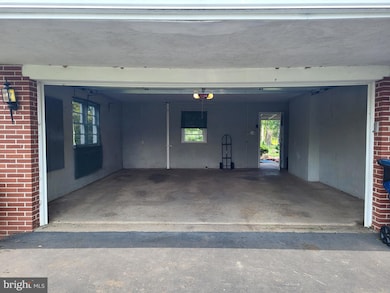 2486 Trewigtown Rd, Colmar, PA 18915 - photo 3