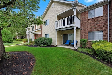 12041 Carrington Ln, Loveland, OH 45140 - photo 3