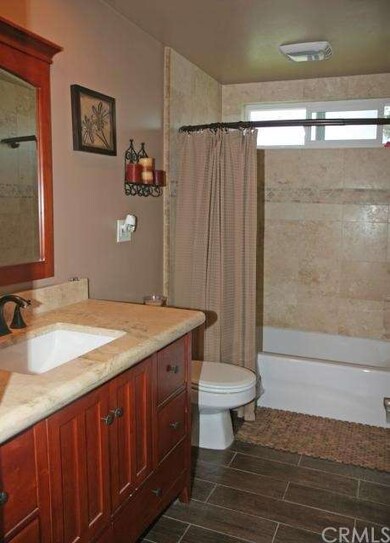 Beautiful Remodeled Bathroom!