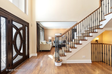 2562 Melanie Ln, Northbrook, IL 60062 - photo 6