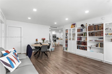 Carriage Club South unit 1G, Miami Beach, FL 33140 - photo 5