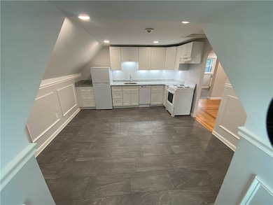 27 W Park Place unit 3, Woonsocket, RI 02895 - photo 6