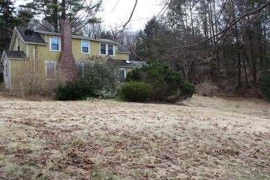 72 Elm St, Shelburne Falls, MA 01370 - photo 4