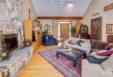 487 Eldridge Rd, Aurora, OH 44202 - photo 6