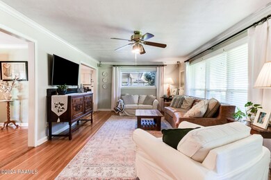 8-web-or-mls-112 Clara Von-6