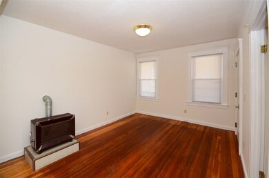 47 Mary St unit 1R, Pawtucket, RI 02860 - photo 4