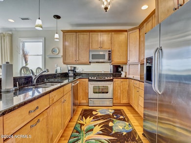 514 C Kitchen