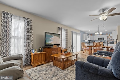 301 E 5th St, Seaford, DE 19973 - photo 5