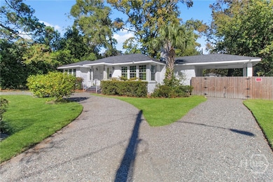 712 Columbus Dr, Savannah, GA 31405 - photo 2