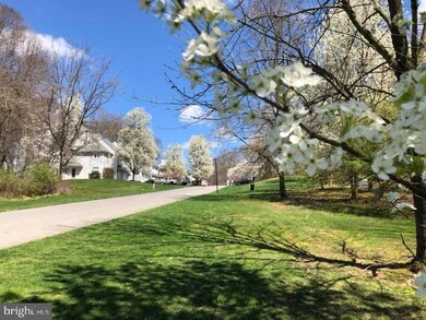 21 W Jonathan Ct, Kennett Square, PA 19348 - photo 6