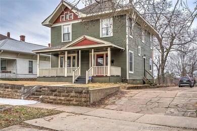 1110 N Denver