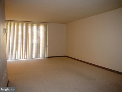 Columbia Condominiums unit 510, Arlington, VA 22204 - photo 7