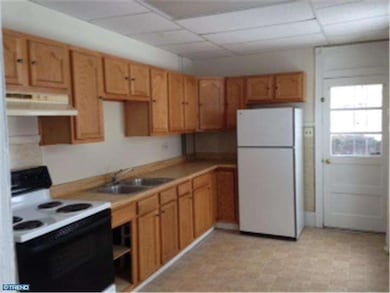 337 Franklin St, West Reading, PA 19611 - photo 4