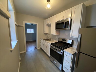 5313 Sutherland Ave, Saint Louis, MO 63109 - photo 7