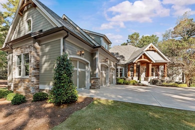 2631 Parrotts Pointe Rd, Greensboro, GA 30642 - photo 2