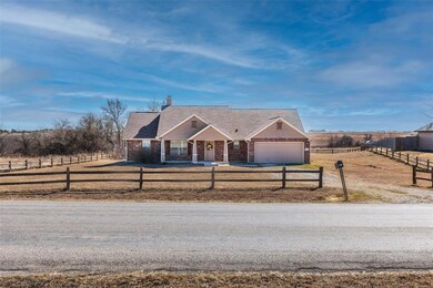 115 Blue Ridge Dr, Weatherford, TX 76088 - photo 2