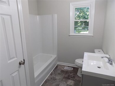 151 Redwood Ln, Gastonia, NC 28052 - photo 4