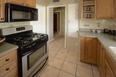 #5 KITCHEN - STAINLESS STOVE