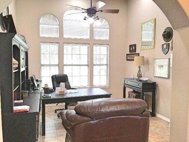 915 Amethyst Dr, Weslaco, TX 78596 - photo 4