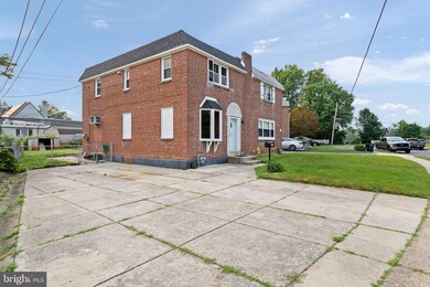 833 Colwell Rd, Swarthmore, PA 19081 - photo 2