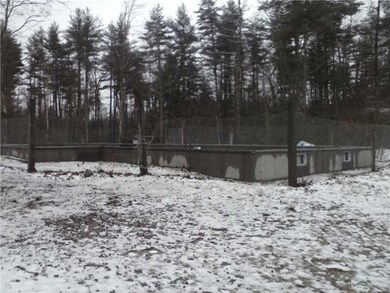 31 Lowell Rd, Buxton, ME 04093 - photo 4