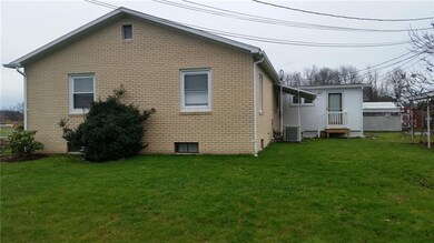 Exterior side view, showing rear deck (access poin