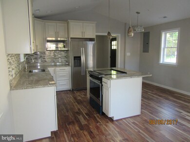 307 President Place, Annapolis, MD 21403 - photo 4