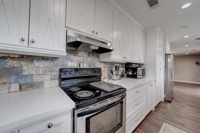 1101 Kost Rd, Alvin, TX 77511 - photo 4